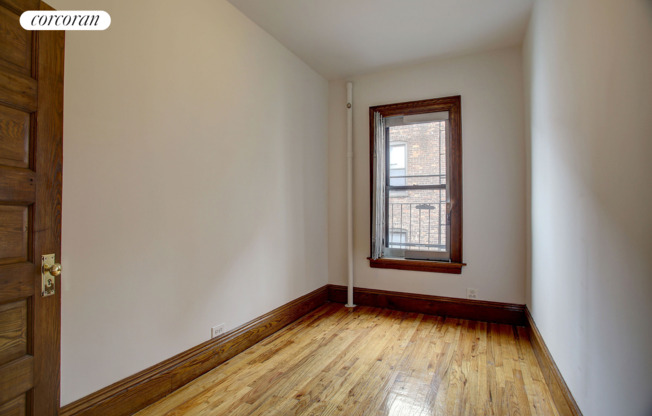 230 W 108 ST
