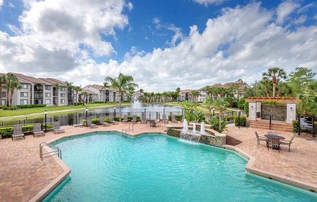 La Costa Apartments