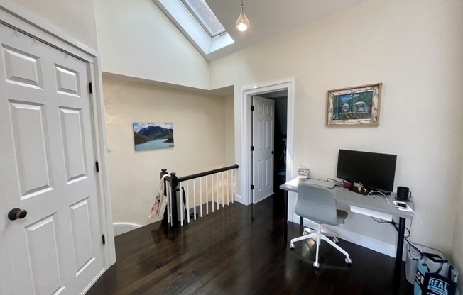 310 SHAWMUT AVE