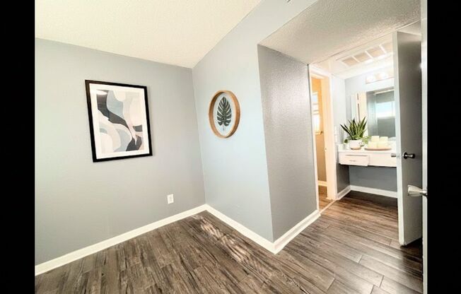 Spanish Vista Apartments