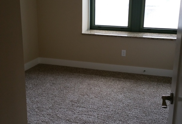 1 bed, 1 bath, $1,025, Unit 105
