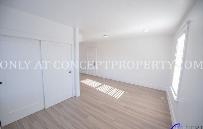 Studio, 1 bath, 435 sqft, $1,049, Unit 22