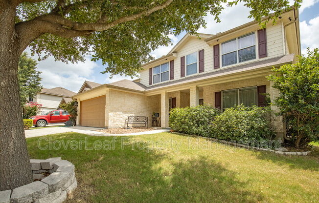 2457 DIVINE WAY