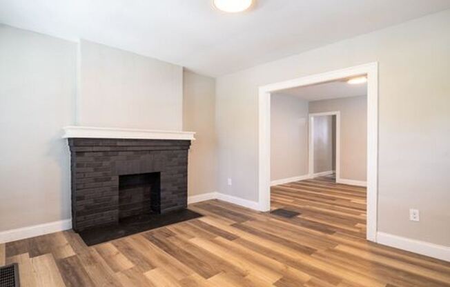699-701 E. 4th Avenue