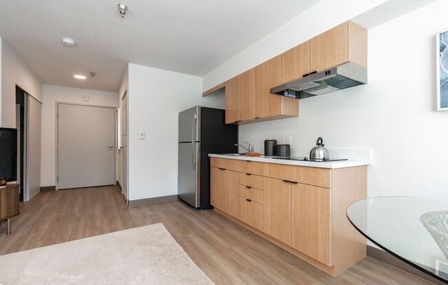 Studio, 1 bath, 313 sqft, $1,295, Unit 131