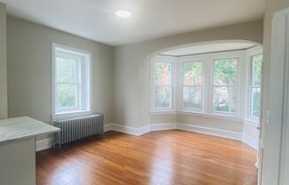 Stunning Newly Updated, Large 1 Bedroom in Overbrook Available Now