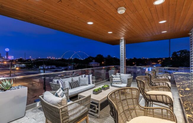 rooftop lounge in our luxury west dallas apartments