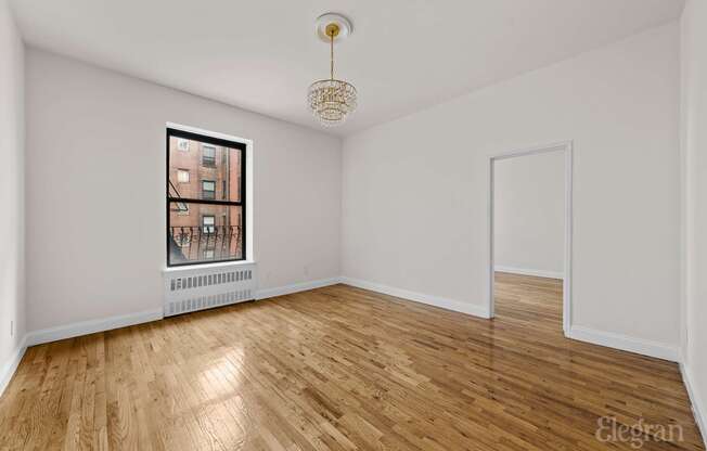 102 W 80 ST