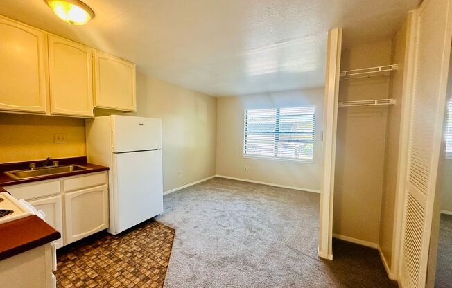 1 bed, 1 bath, 400 sqft, $1,475, Unit Unit 07