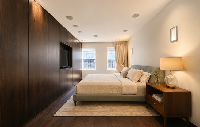 405 BROADWAY