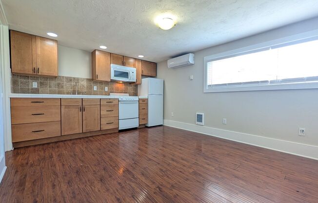 2210fouroaks