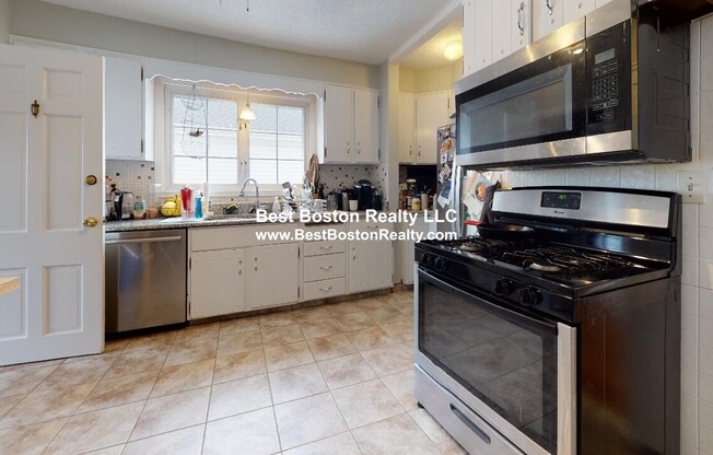 38 STERLING ST