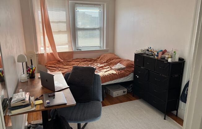 1 bed, 1 bath, 559 sqft, $2,185, Unit 103 Summer #403