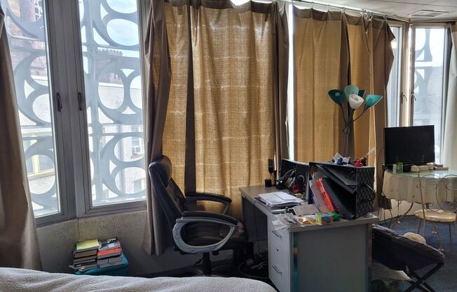 1233 Marshall / 1222-36 Cass