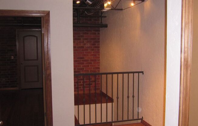 3 beds, 2 baths, 1,300 sqft, $1,620, Unit AW 121