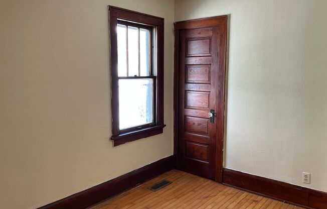 2 bedroom single family home with detached garage