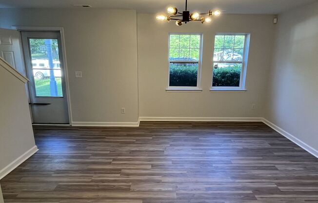 Refreshed 3 Bedroom End Unit Townhome near NoDa
