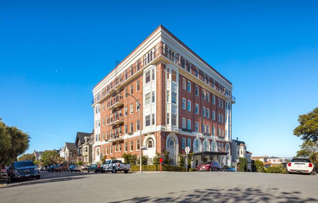 145 Laurel Street (1111r)