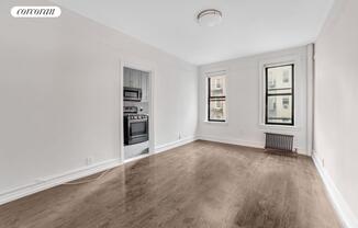 330 E 52 ST