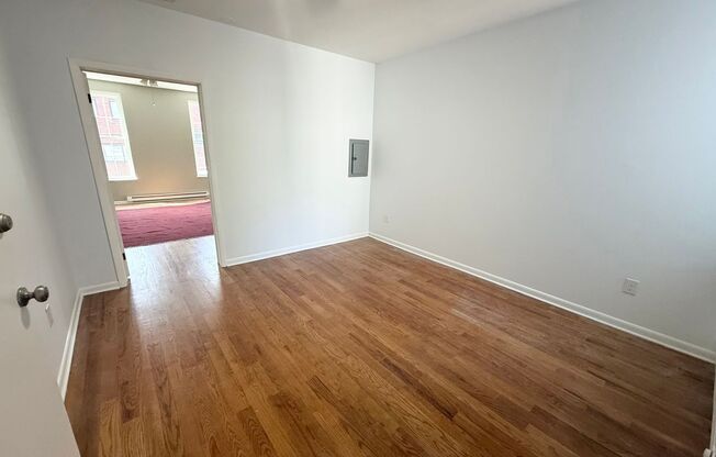 2nd St S 713