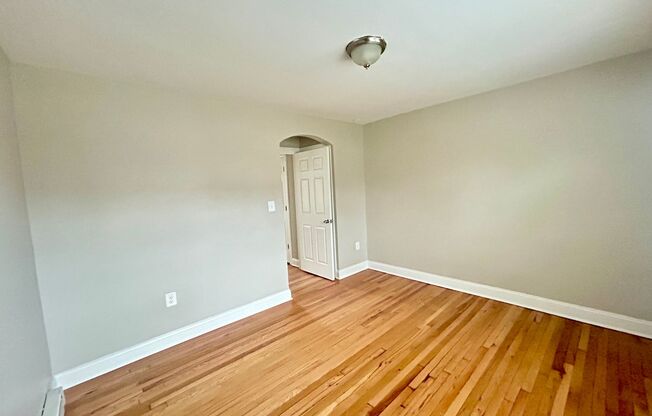 2104 WILLOW SPG RD