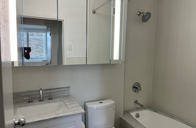 1 bed, 1 bath, $5,400, Unit 18A