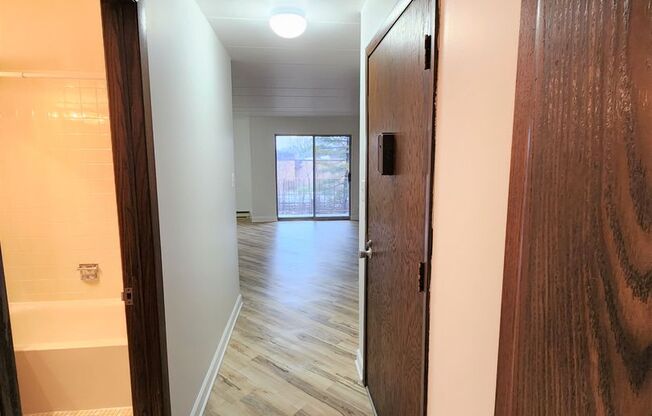 JER & Associates 4900-70