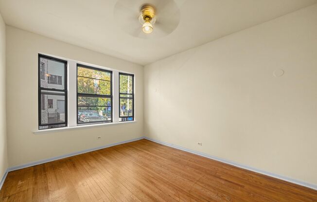 2319 N. Kedzie LP