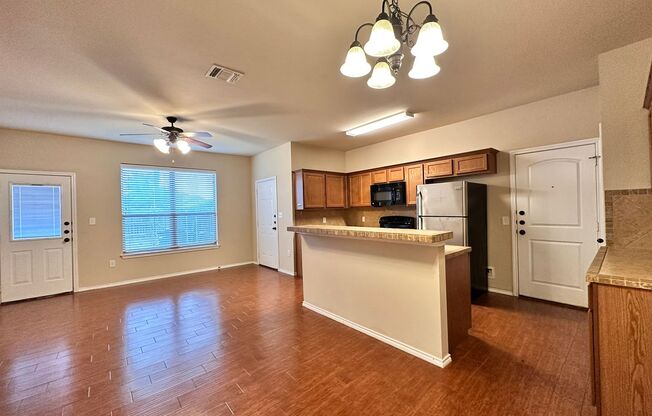 3 beds, 2 baths, $1,445