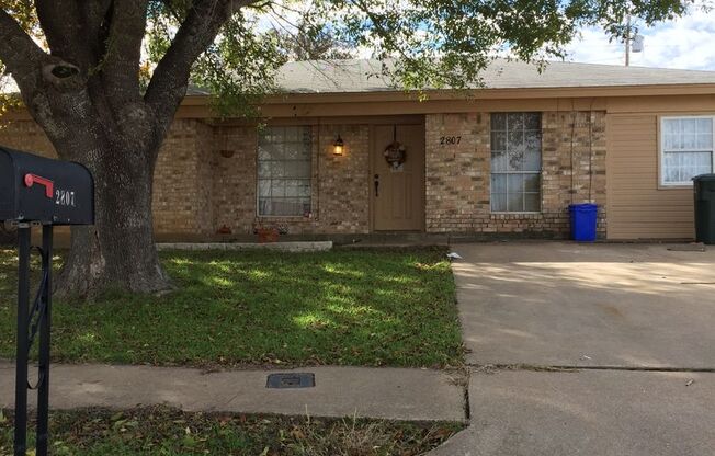 Available NOW!!!! Lovely property located in Copperas Cove in the Mountain Top subdivision. Comes with a wood burning rock fireplace. Wood laminate flooring though-out, with carpeting in bedrooms, bathrooms come with ceramic tiling. Kitchen comes equipped