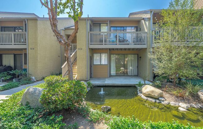 1 Bedroom Located in Lakeside Condos of Garden Grove