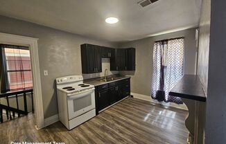 2 beds, 1 bath, $1,250, Unit UNIT 2