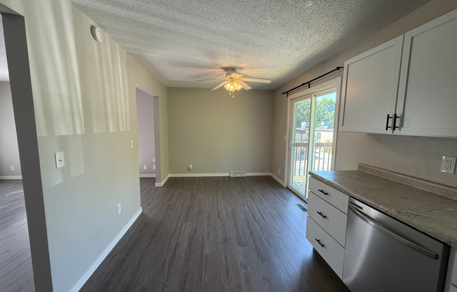 215 FREMONT ST