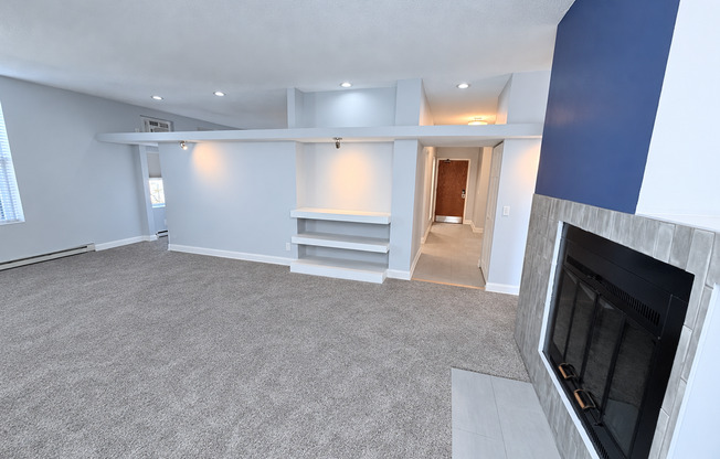 Light-Filled Cathedral Hill Condo with Vaulted Ceilings & Garage!