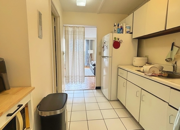 Studio, 1 bath, 500 sqft, $2,500, Unit 1110