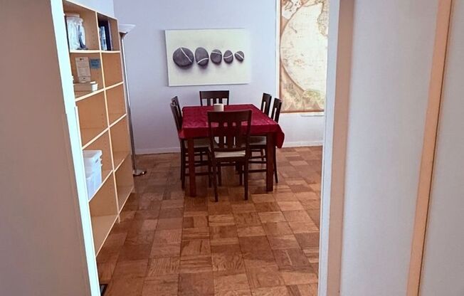1 bed, 1 bath, $2,800, Unit 703