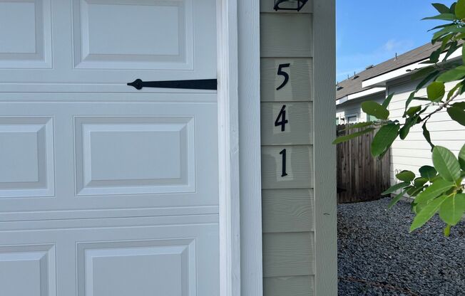 Luxury 3/2 Duplex in Seguin, Texas