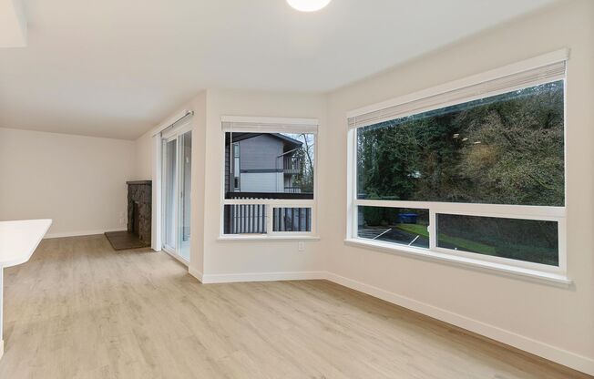 2 beds, 2 baths, 1,092 sqft, $2,995, Unit 37