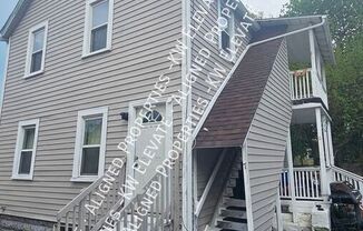 1327 W 67 ST