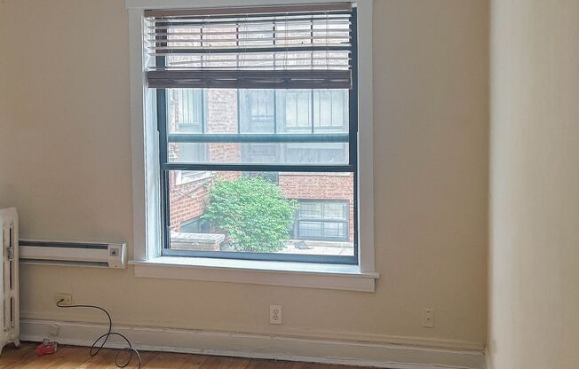 Studio, 1 bath, 379 sqft, $1,475, Unit 2882-1