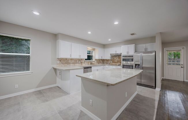 4 Bedroom, 3 Bath Home Gorgeously Remodeled