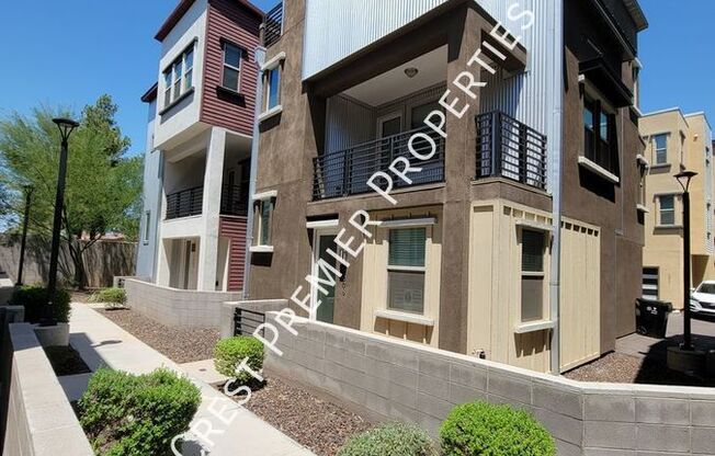 1106 E Weber Dr