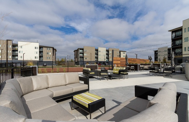 Group area with comfortable seating on rooftop lounge  - Des Moines Iowa Apartments For Rent | Cityville I