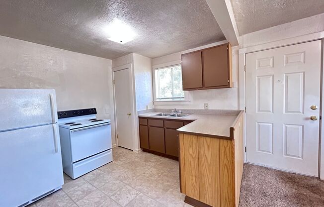 3540 May Street - 1036 South Avenue