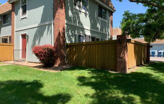 2 Bedroom 1.5 Bath End Unit Townhome!
