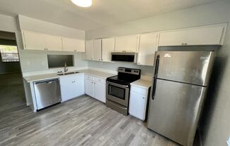 2 beds, 2 baths, 800 sqft, $1,395, Unit Unit 212