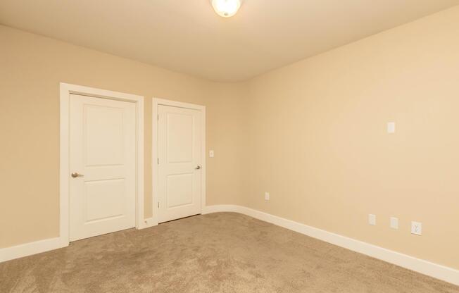 1 bed, 1 bath, 943 sqft, $1,479