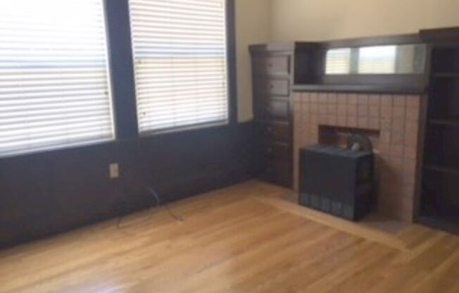 Studio, 1 bath, $1,350, Unit D2