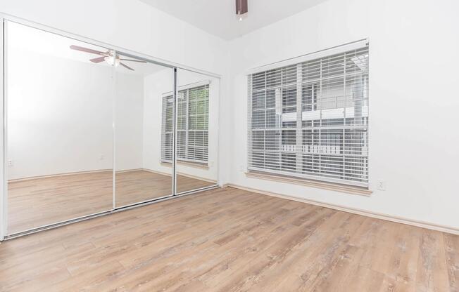 1 bed, 1 bath, 683 sqft, $1,077