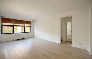 160 E 91 ST